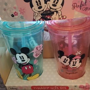 Disney tumbler set